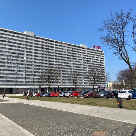 Aparthotel Superjednostka Kattowitz Exterior foto